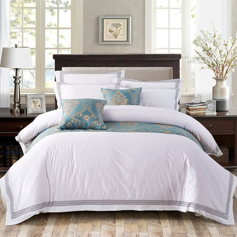 Set Seprai Kamar Tidur Hotel Bordir Panah Katun 100% 6080S Putih