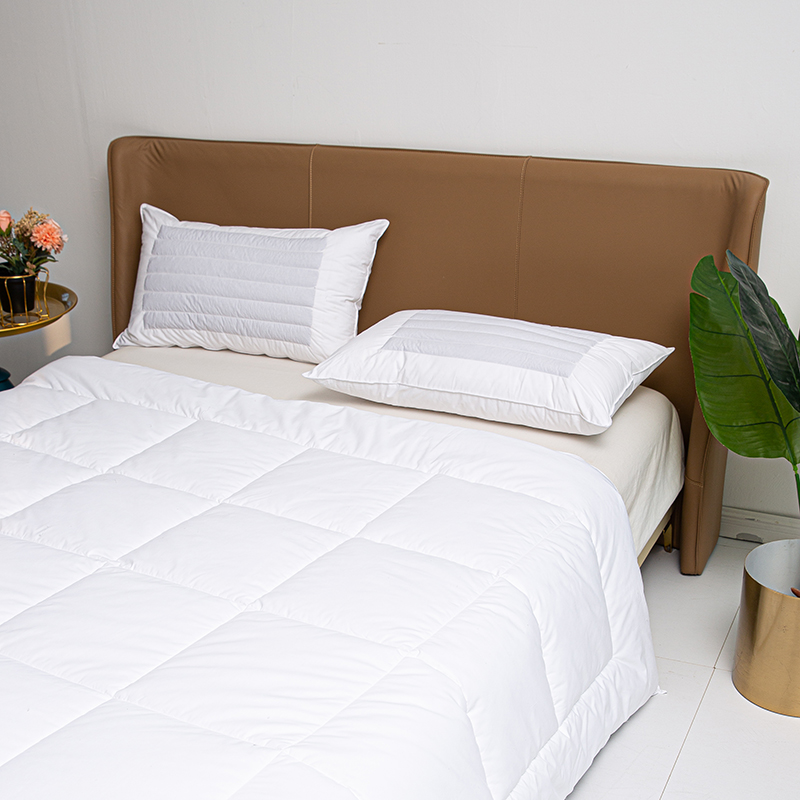 100% Katun 300 gram Selimut Isi Selimut Musim Panas Pembuatan Set Selimut Putih Berlapis 100% Katun 300 gram Selimut Isi Selimut Musim Panas Pembuatan Set Selimut Putih Berlapis