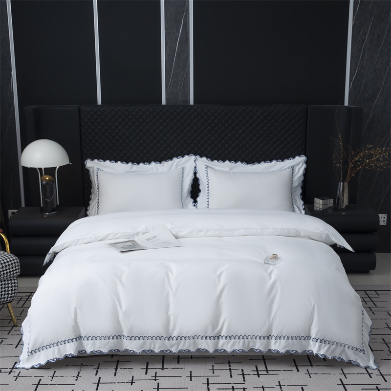 Set Tempat Tidur Katun Saten 350TC Desain Potongan Bordir Indah