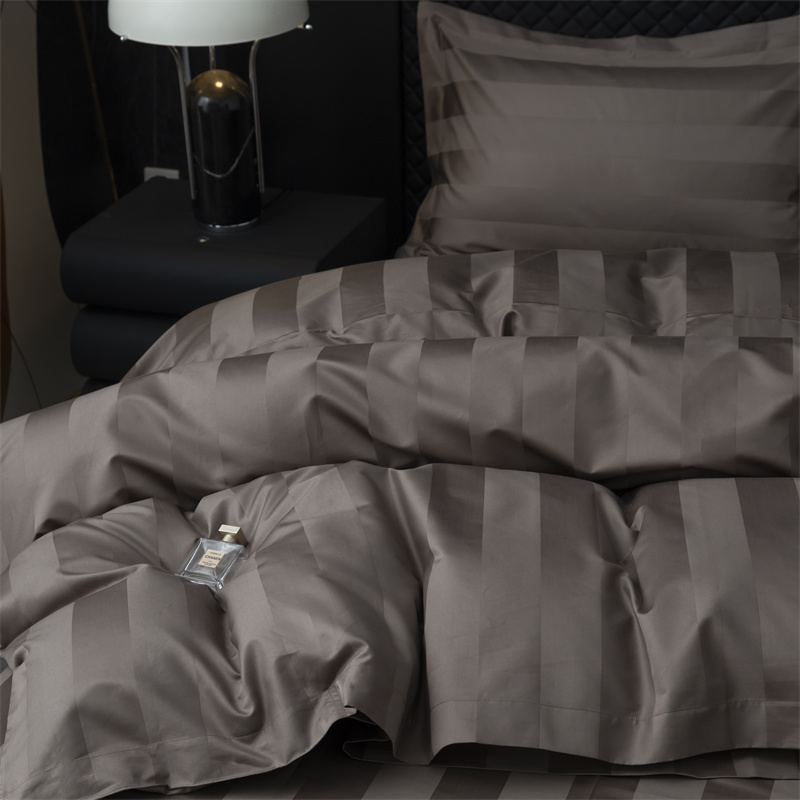 Set Seprai Katun Saten 750TC Garis Saten 7cm Set Seprai Katun Saten 750TC Garis Saten 7cm