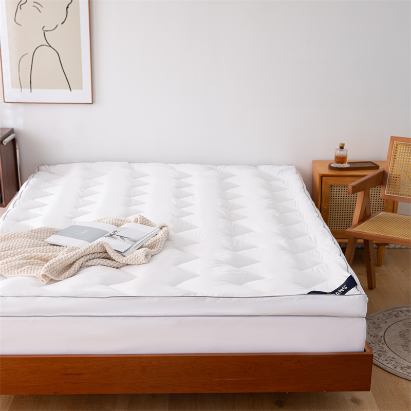 Puncak Kasur Pengisi Microfiber Desain Wave Quilting Puncak Kasur Pengisi Microfiber Desain Wave Quilting