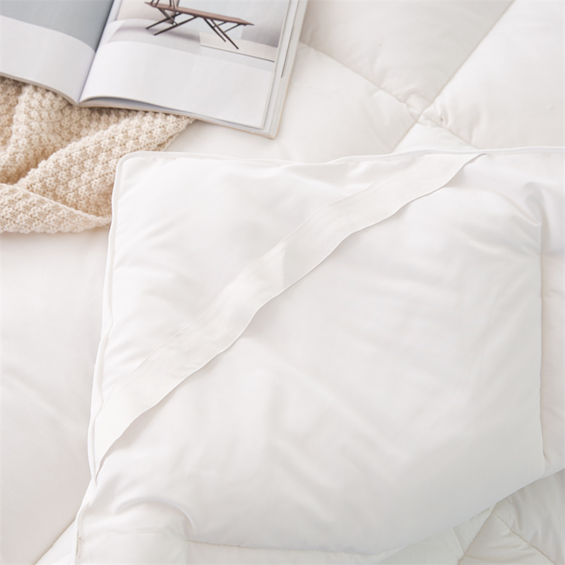 Puncak Kasur Lapisan Ganda Dengan Puncak Kasur Pengisian Microfiber Gabungan Ritsleting Puncak Kasur Lapisan Ganda Dengan Puncak Kasur Pengisian Microfiber Gabungan Ritsleting