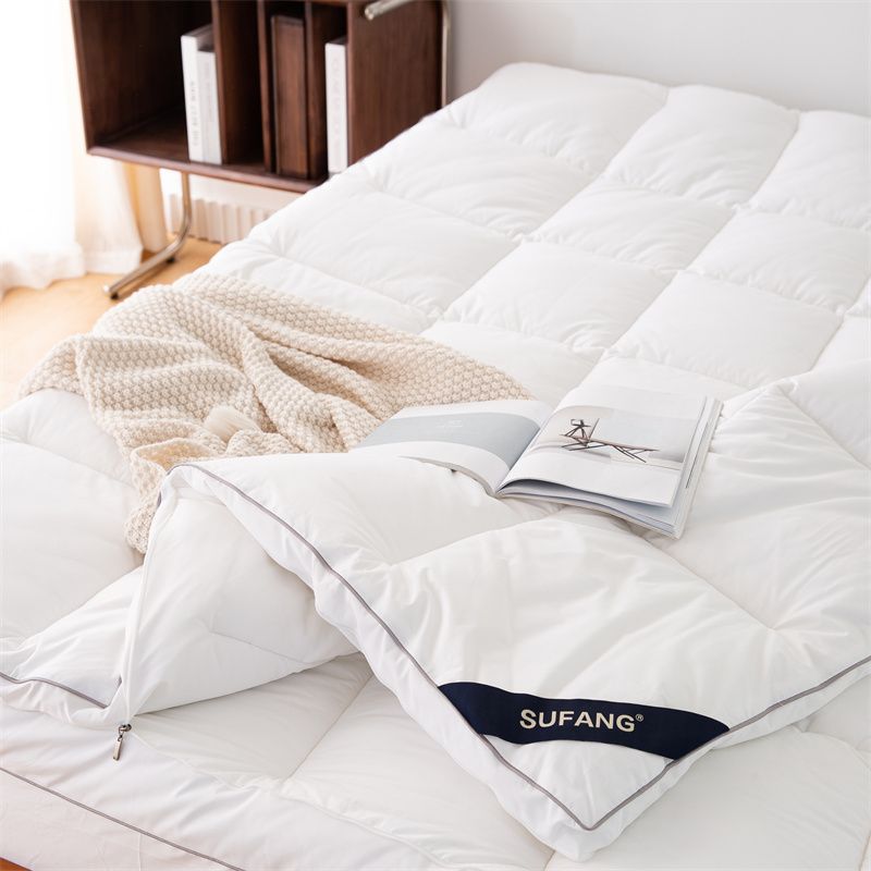 Puncak Kasur Lapisan Ganda Dengan Puncak Kasur Pengisian Microfiber Gabungan Ritsleting Puncak Kasur Lapisan Ganda Dengan Puncak Kasur Pengisian Microfiber Gabungan Ritsleting