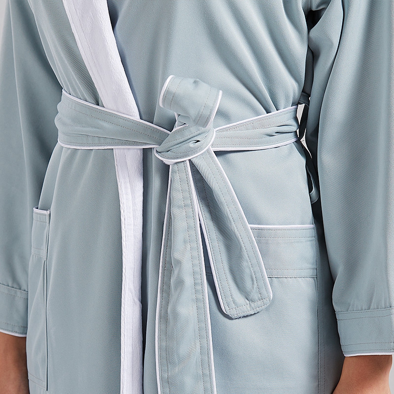 Jubah Mandi Hotel Kerah Selendang Dewasa Bintang Lima Dua Lapis Jubah Mandi Hotel Kerah Selendang Dewasa Bintang Lima Dua Lapis