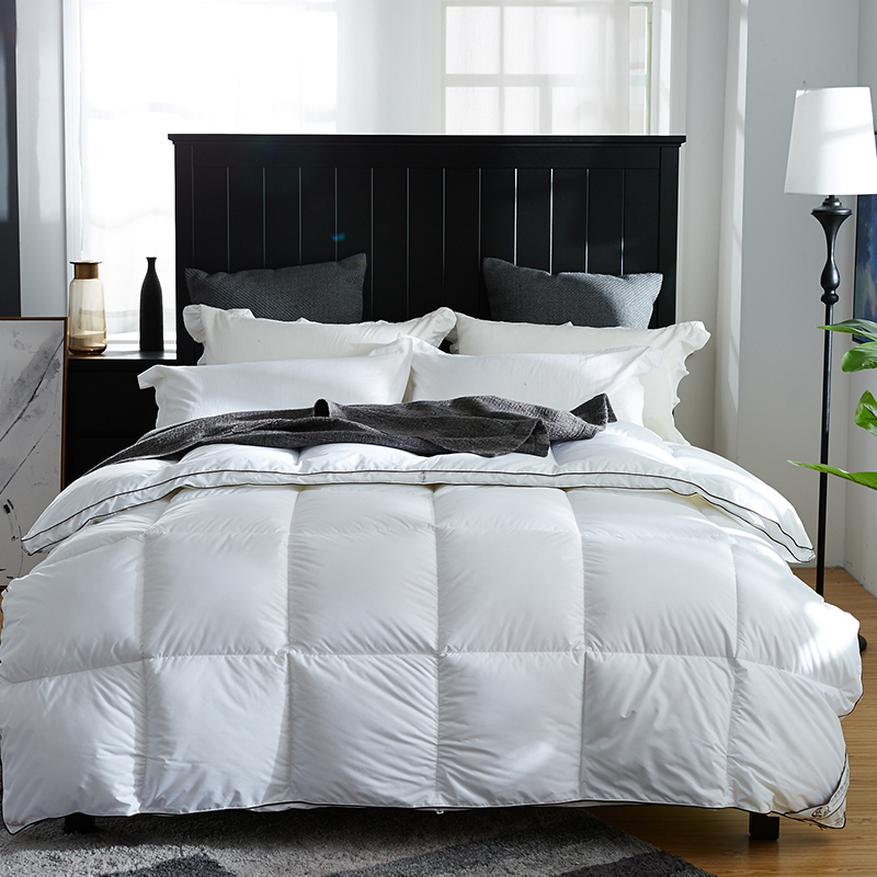 Selimut Lembut Hangat Duck Down Dengan Pipa 100% Katun