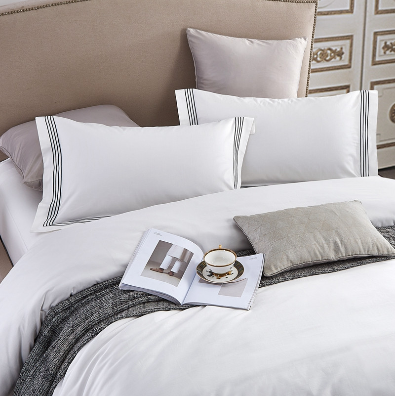 Penutup Selimut Bordir Empat Garis 100% Katun Putih Set Seprai 300TC Penutup Selimut Bordir Empat Garis 100% Katun Putih Set Seprai 300TC