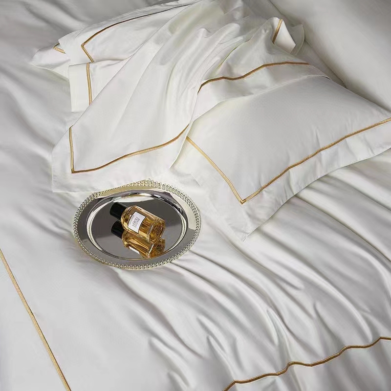 Satu Garis Bordir 100% Katun Putih 300TC Seprai Set Selimut Penutup Satu Garis Bordir 100% Katun Putih 300TC Seprai Set Selimut Penutup